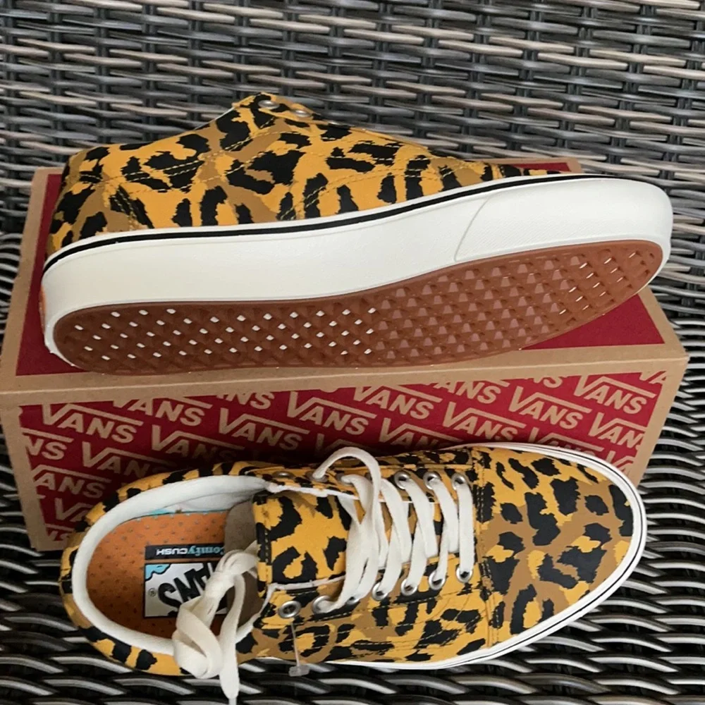 Vans Comfycush Old Sko Leopard MENS - Picture 5 of 16